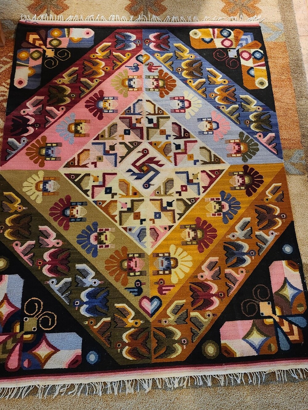 Peruvian 100% Wool Area Rug - Picture 2 of 5